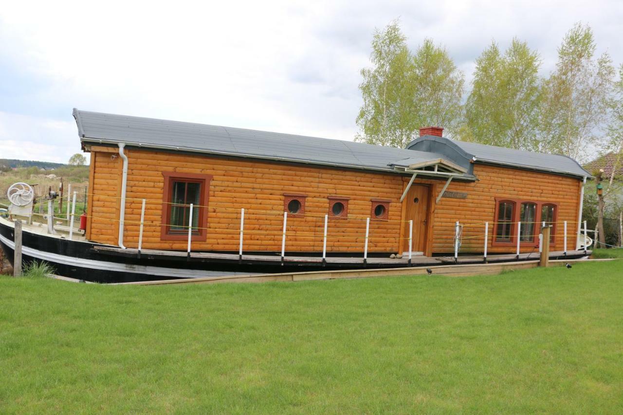 Dutch hausboat MOLENDIEP built 1909 Mosty Exterior foto